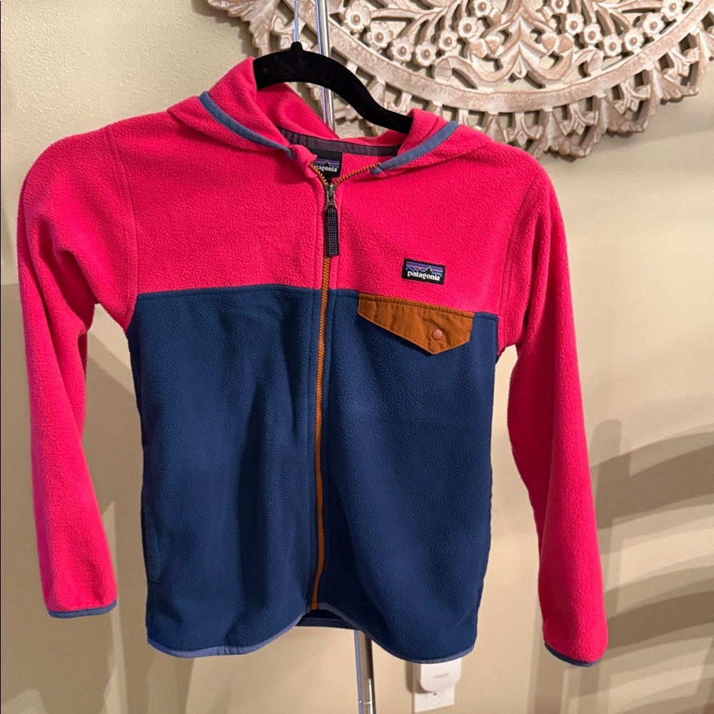 Kids' Micro D Snap-T Patagonia Hoodie Like New Size small (7-8)